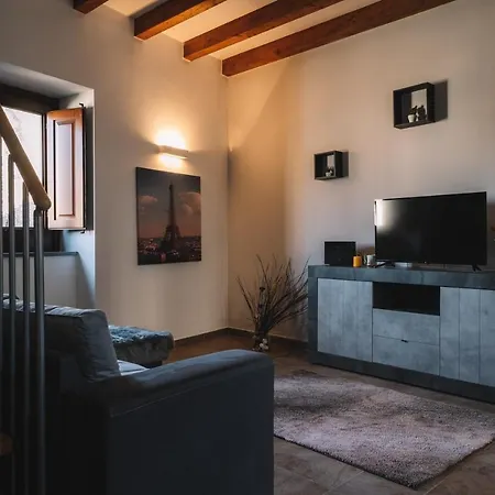 Apartment Giro Nel Mondo Catania