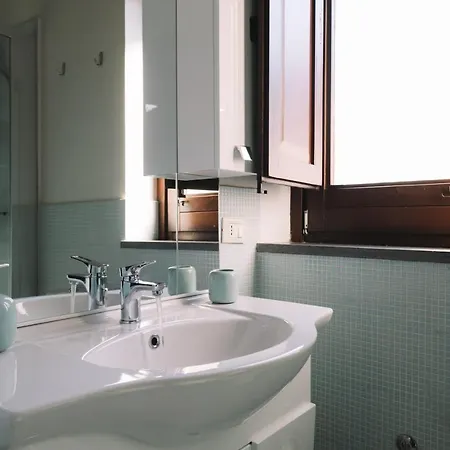 Giro Nel Mondo Apartment Catania